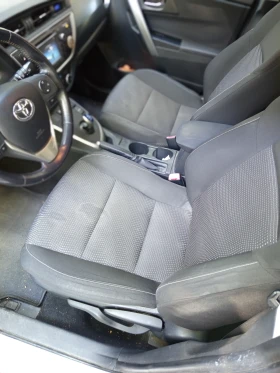Toyota Auris Sinergy drive hybrid , снимка 3