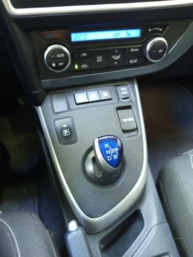 Toyota Auris Sinergy drive hybrid , снимка 4