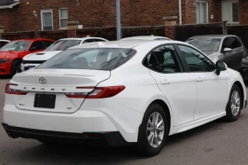Toyota Camry SE Hybrid * CARFAX * АВТО КРЕДИТ * , снимка 4