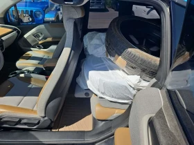 BMW i3 * 4dr HB w/Range Extender * CARFAX * , снимка 13