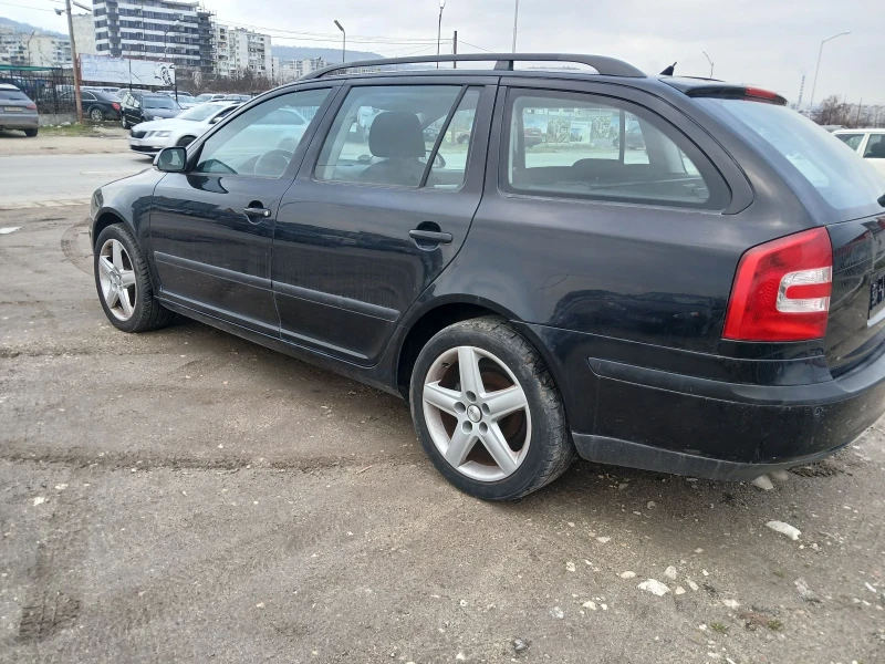 Skoda Octavia, снимка 4 - Автомобили и джипове - 38017923