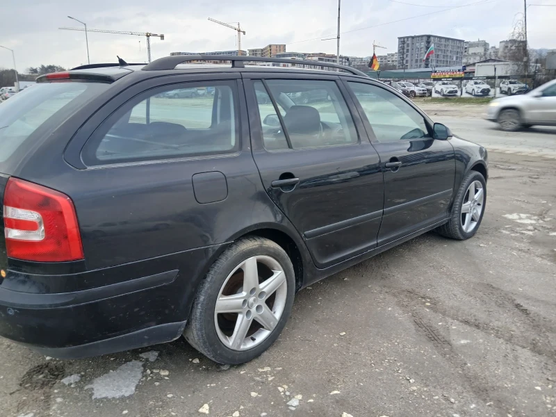 Skoda Octavia, снимка 5 - Автомобили и джипове - 38017923