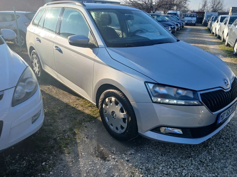 Skoda Fabia, снимка 4 - Автомобили и джипове - 38017923