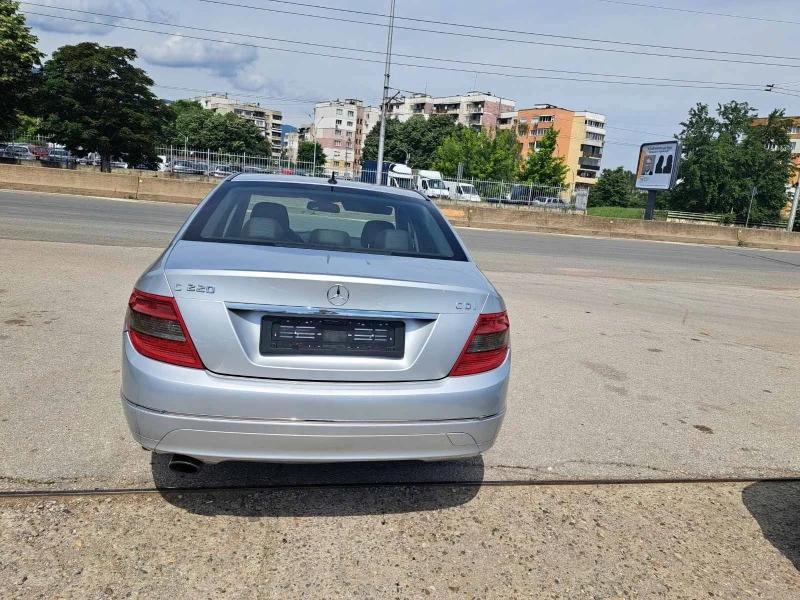 Mercedes-Benz C 220 CDI AVANGARD, снимка 4 - Автомобили и джипове - 46351664