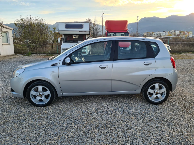 Chevrolet Aveo 1.2-16 FEISLIFT.130000км , снимка 8 - Автомобили и джипове - 48031904