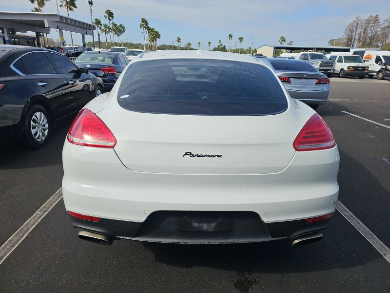 Porsche Panamera S* AWD* BOSE* ОБДУХ* LANE ASSIST* ФИКС.ЦЕНА, снимка 5 - Автомобили и джипове - 48847173