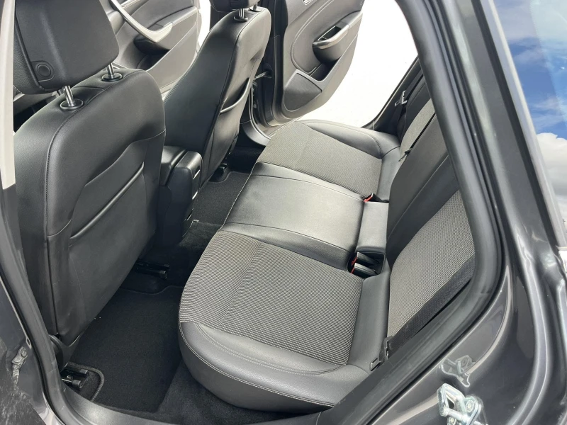 Opel Astra 1.7CDTI 125кс 6 СКОРОСТИ EURO 5A АВТОПИЛОТ ВНОС ИТ, снимка 9 - Автомобили и джипове - 51949231