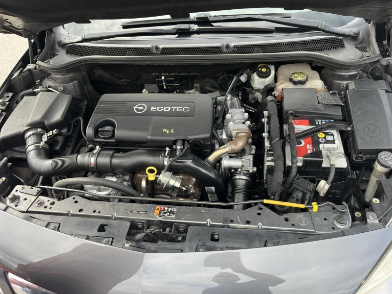 Opel Astra 1.7CDTI 125кс 6 СКОРОСТИ EURO 5A АВТОПИЛОТ ВНОС ИТ, снимка 16 - Автомобили и джипове - 51949231