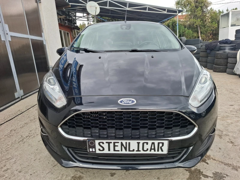 Ford Fiesta 1.0i SCTi + Kлиматик, снимка 4 - Автомобили и джипове - 52081550