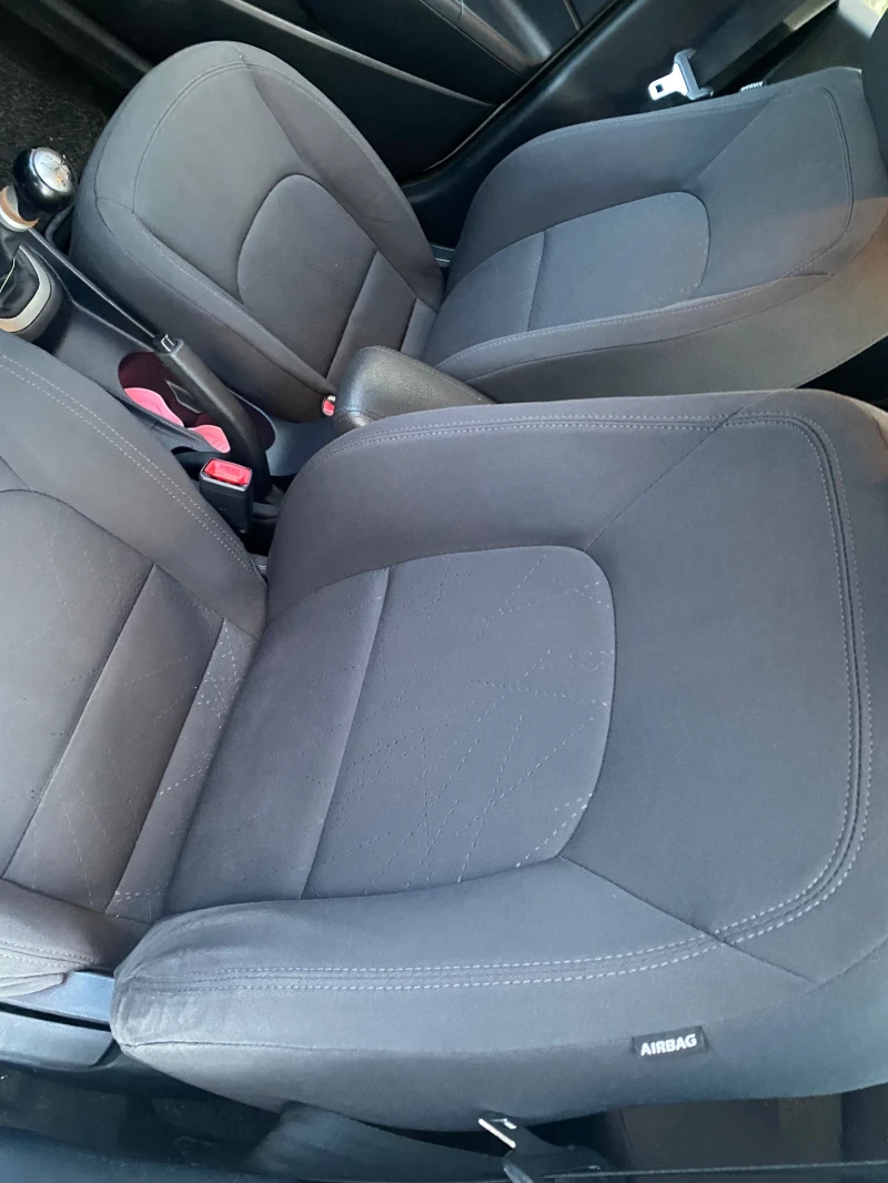 Kia Rio Бензин-газ, снимка 4 - Автомобили и джипове - 53190125