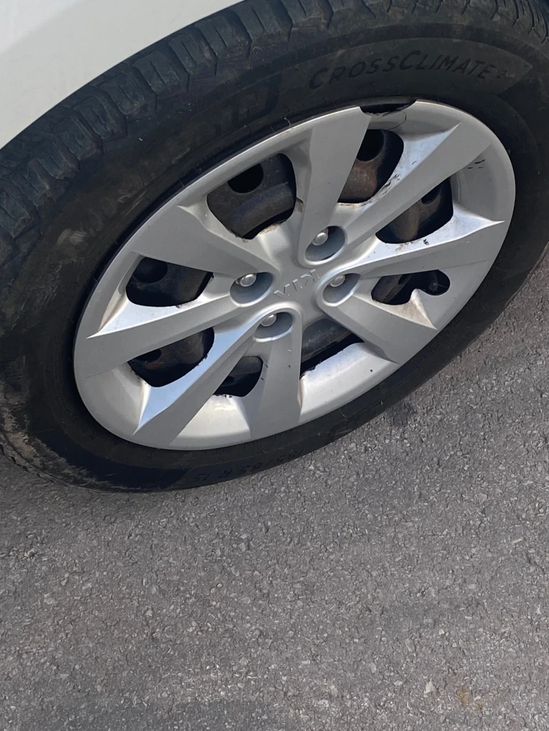 Kia Rio Бензин-газ, снимка 6 - Автомобили и джипове - 53190125