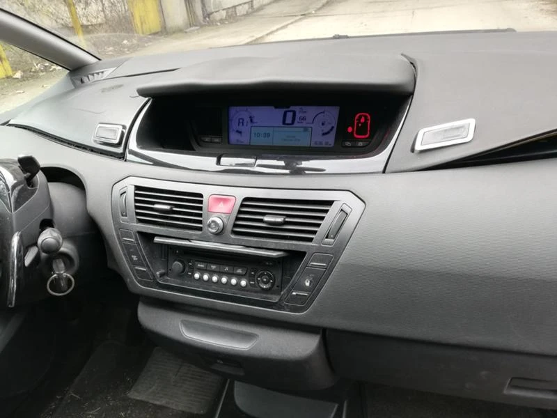 Citroen C4 Picasso 2.0 HDI, снимка 7 - Автомобили и джипове - 32161484