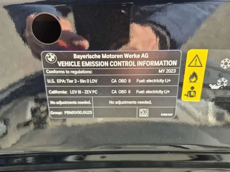 BMW i4 * eDrive40 * CARFAX * HEAD-UP * ДВА КЛЮЧА - изображение 2