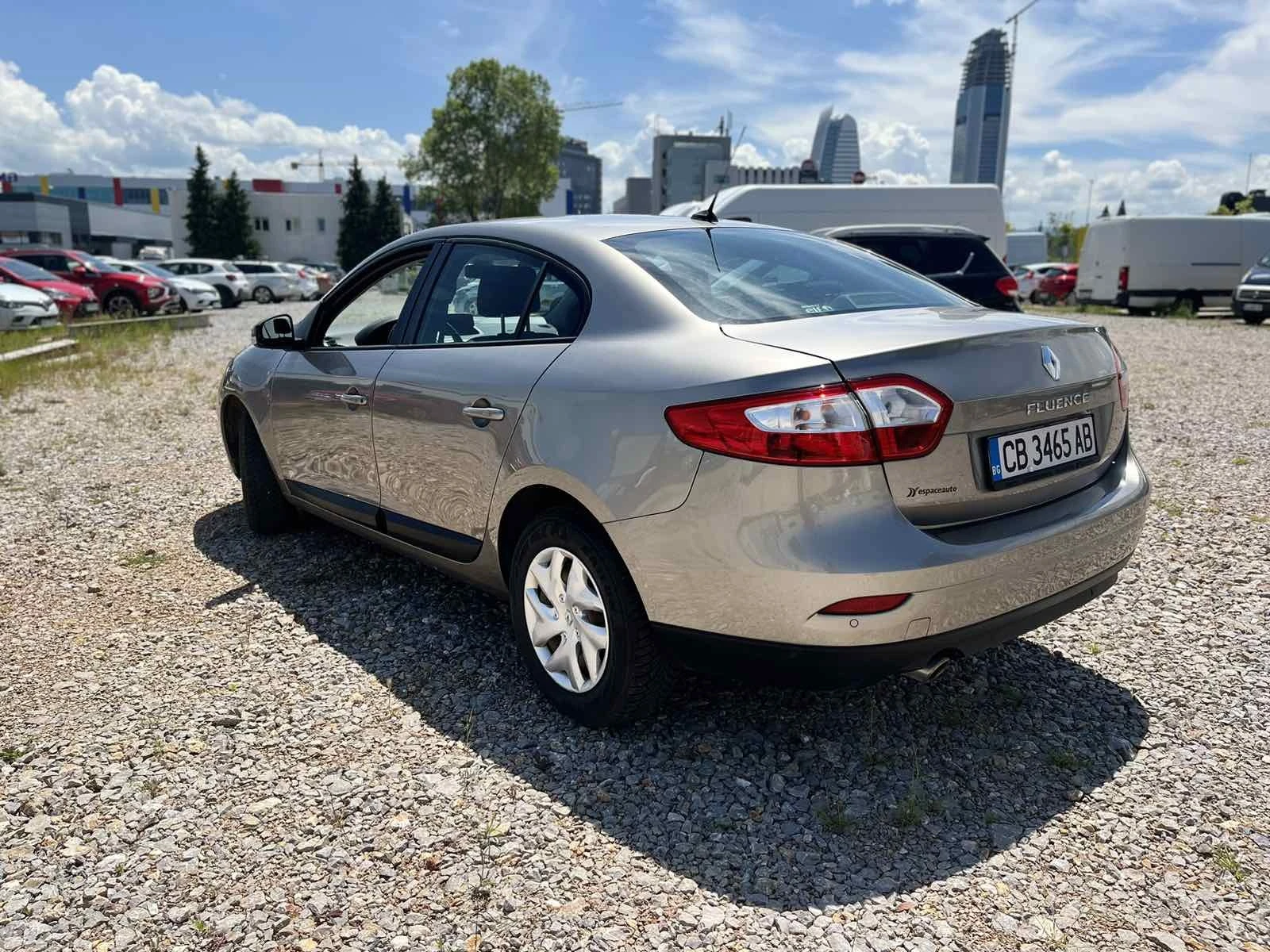 Renault Fluence  - изображение 3