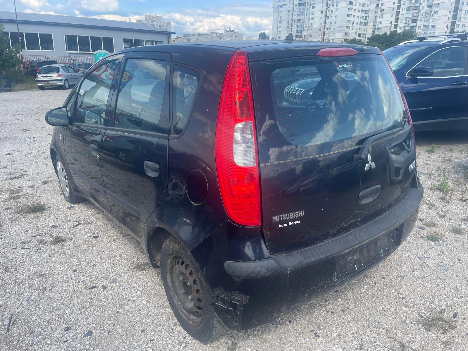 Mitsubishi Colt 1.3i НА ЧАСТИ - изображение 3