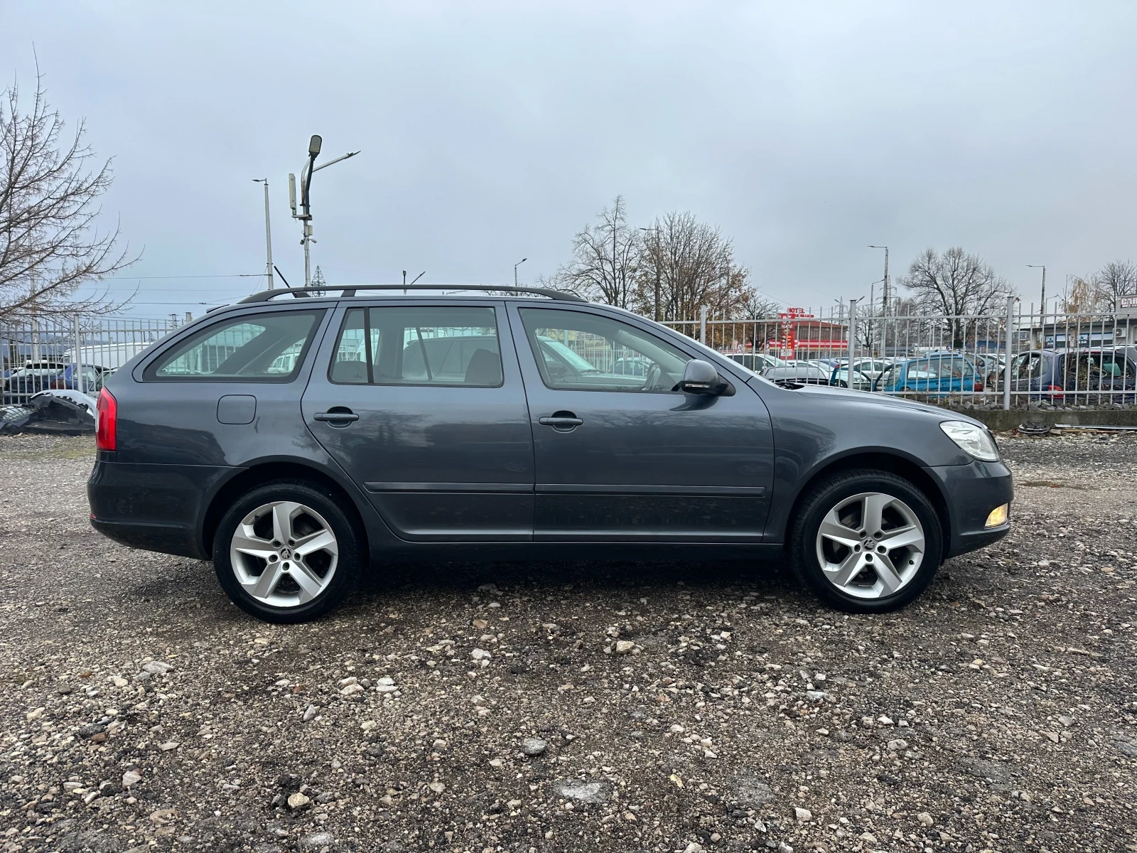 Skoda Octavia 1.6TDI 105kc 4x4 EVRO5 - изображение 2