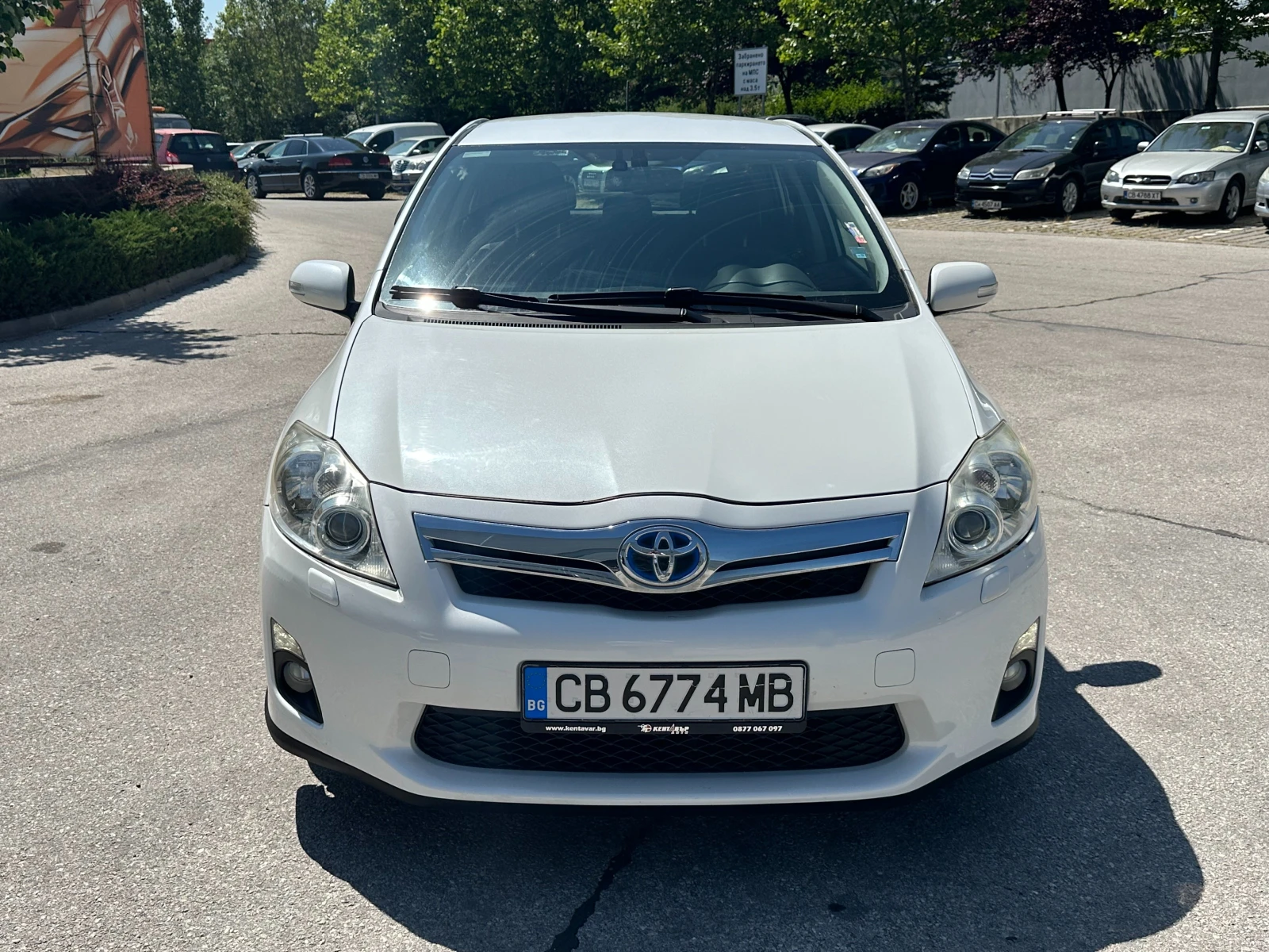 Toyota Auris 1.8 Hybrid 99 к.с. - изображение 7