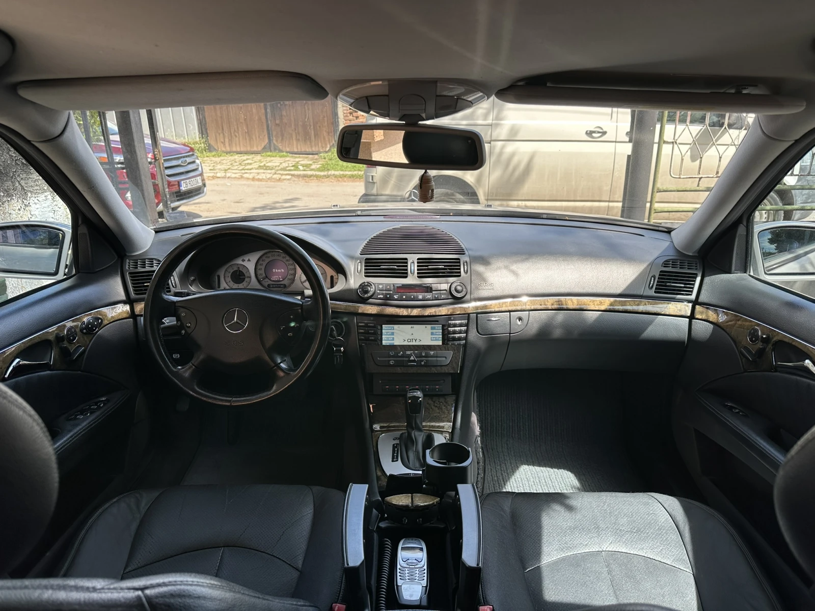 Mercedes-Benz E 320 НОВО SBC СИЛВЪРСТАР - изображение 10