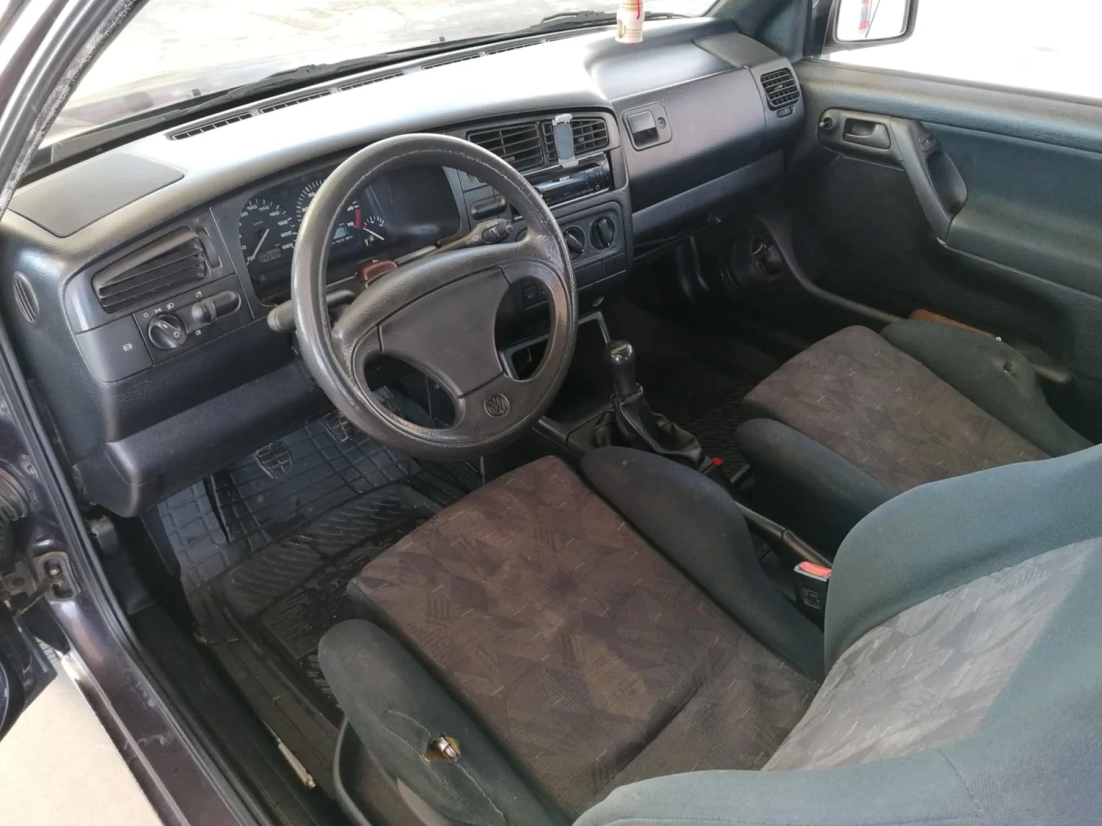 VW Golf 2.0 115 - изображение 6