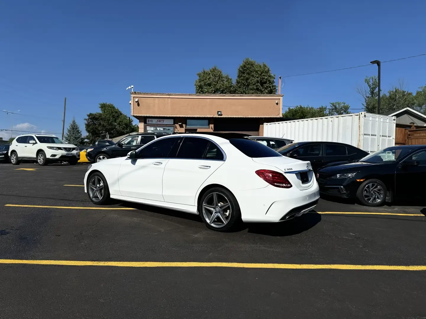 Mercedes-Benz C 300 4 Matic/AMG line/Keyless/Памет/Подгрев/Лизинг - изображение 4