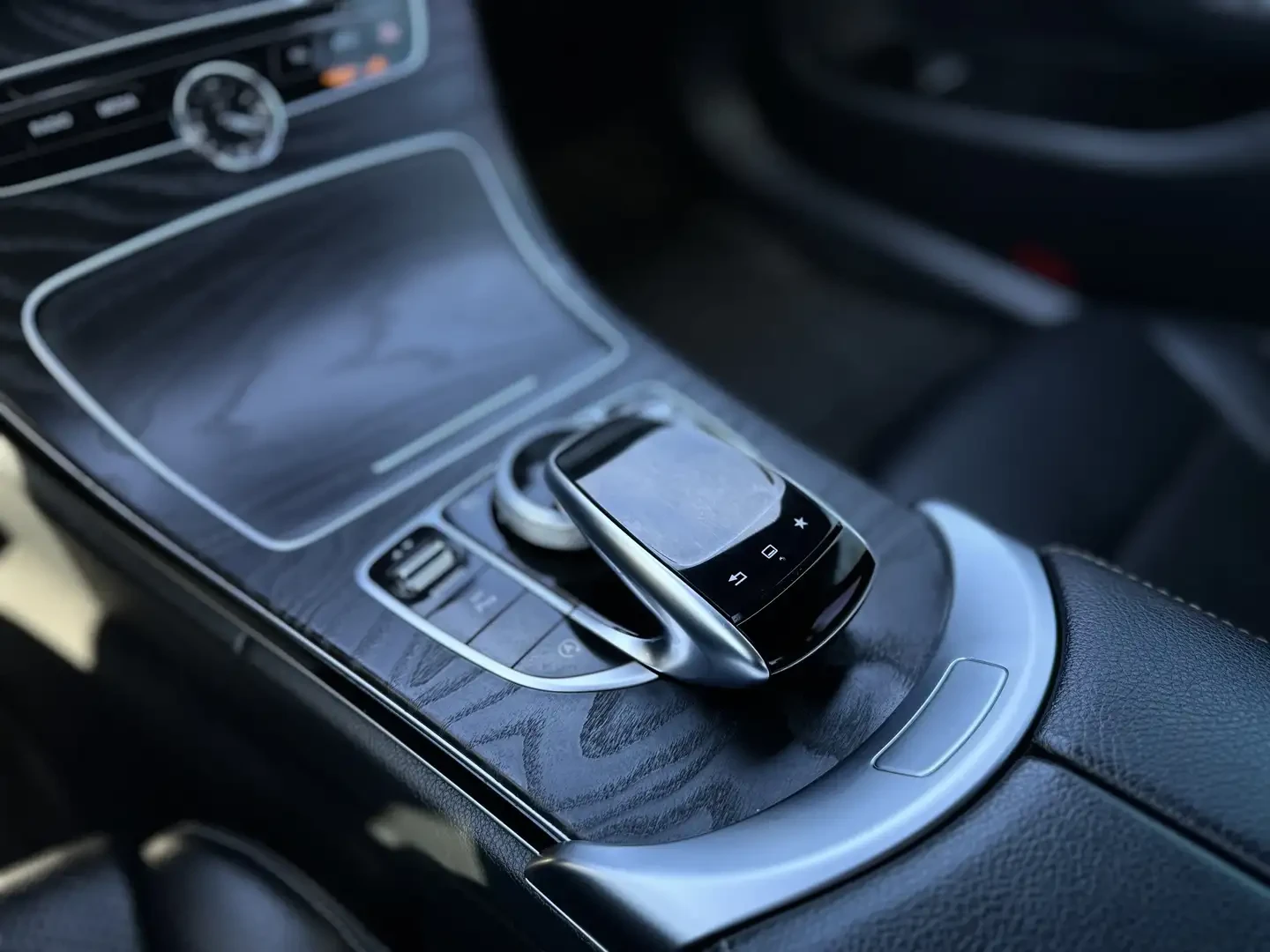 Mercedes-Benz C 300 4 Matic/AMG line/Keyless/// | Mobile.bg   13