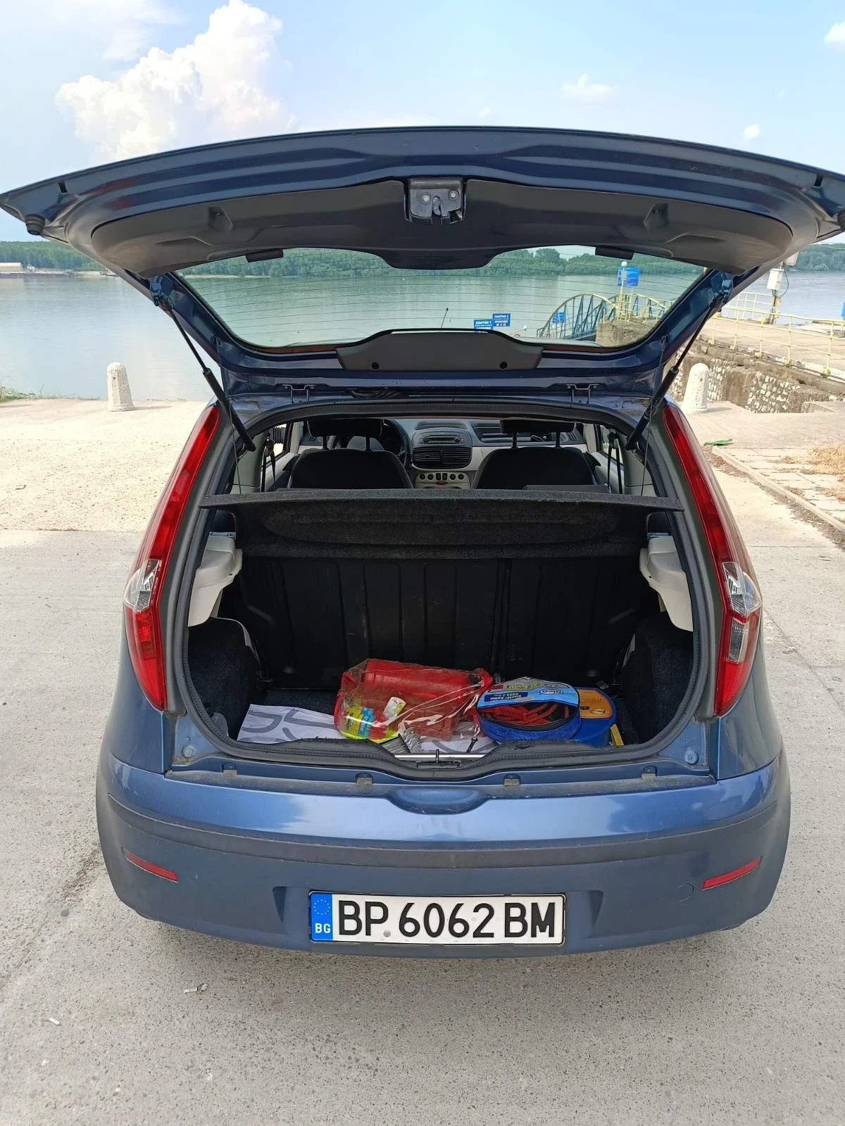 Fiat Punto 1.2 60к.с фейслифт - изображение 6