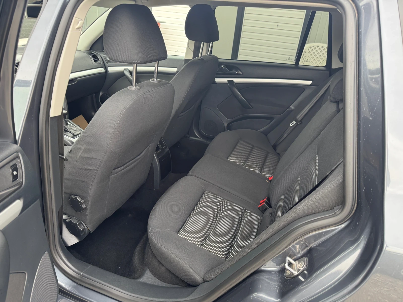 Skoda Octavia 2.0TDI DSG SCOUT 4x4 | Mobile.bg   13