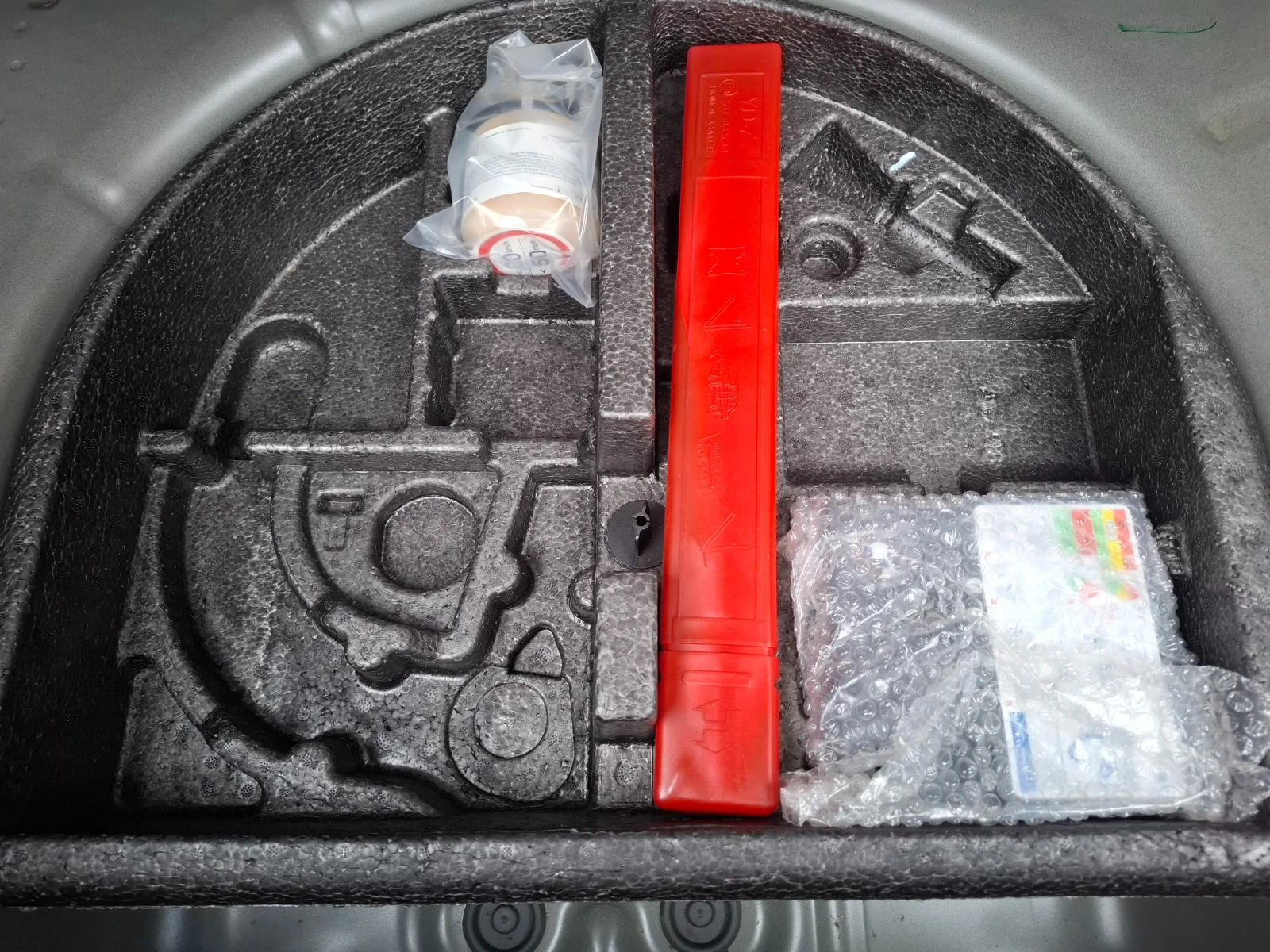 Ford Fiesta 1.0i SCTi + K | Mobile.bg   12