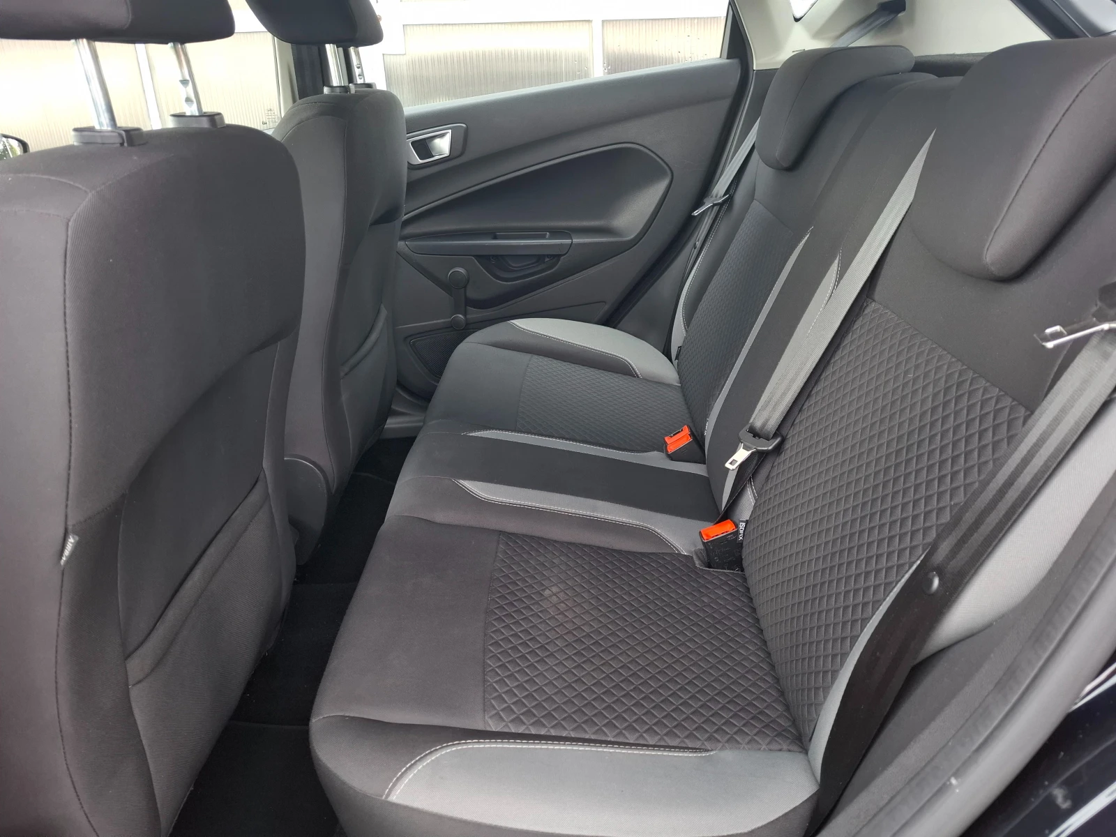 Ford Fiesta 1.0i SCTi + K | Mobile.bg   11