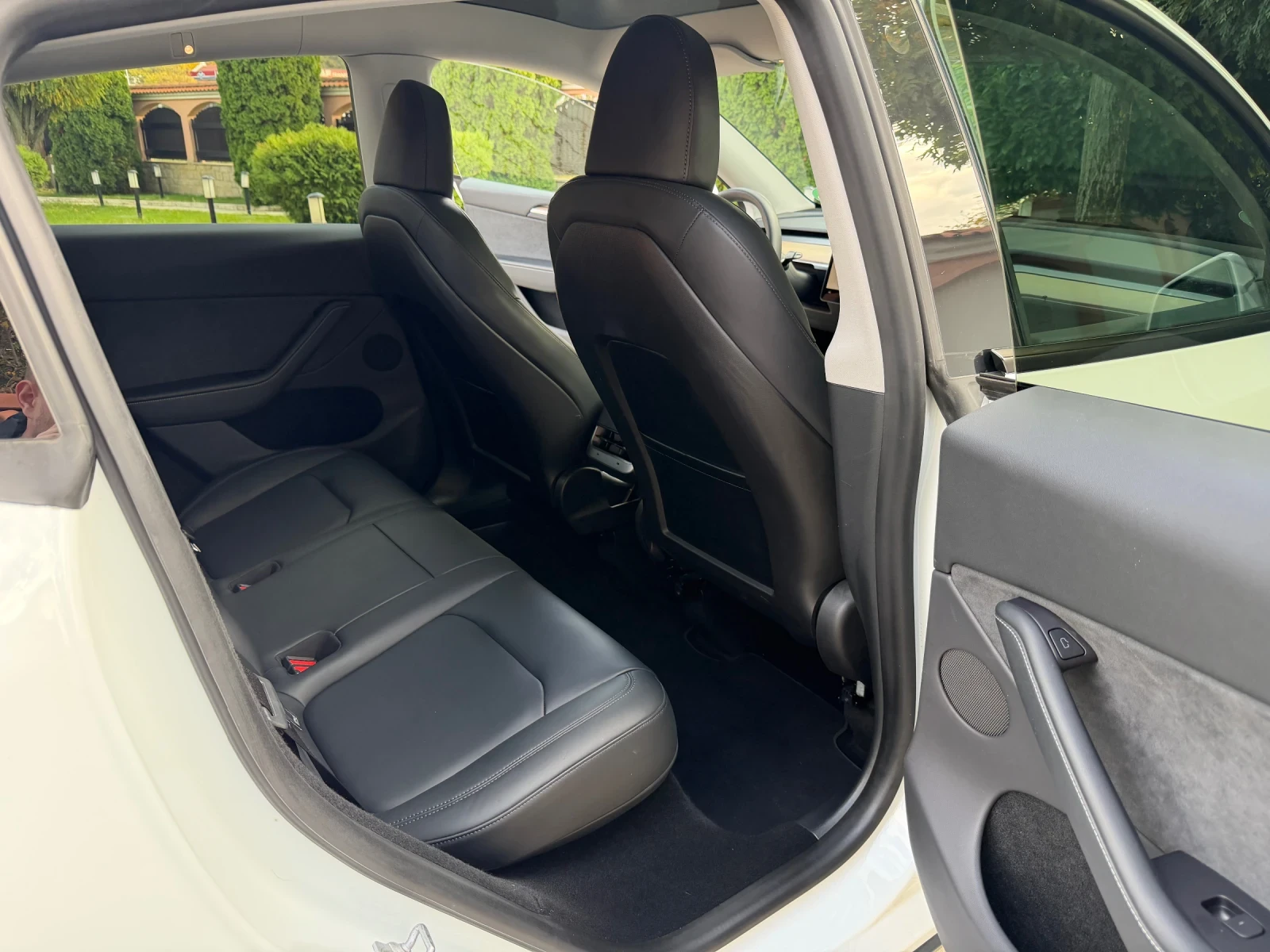 Tesla Model Y LongRange/514/DualMotor/109km// | Mobile.bg   14