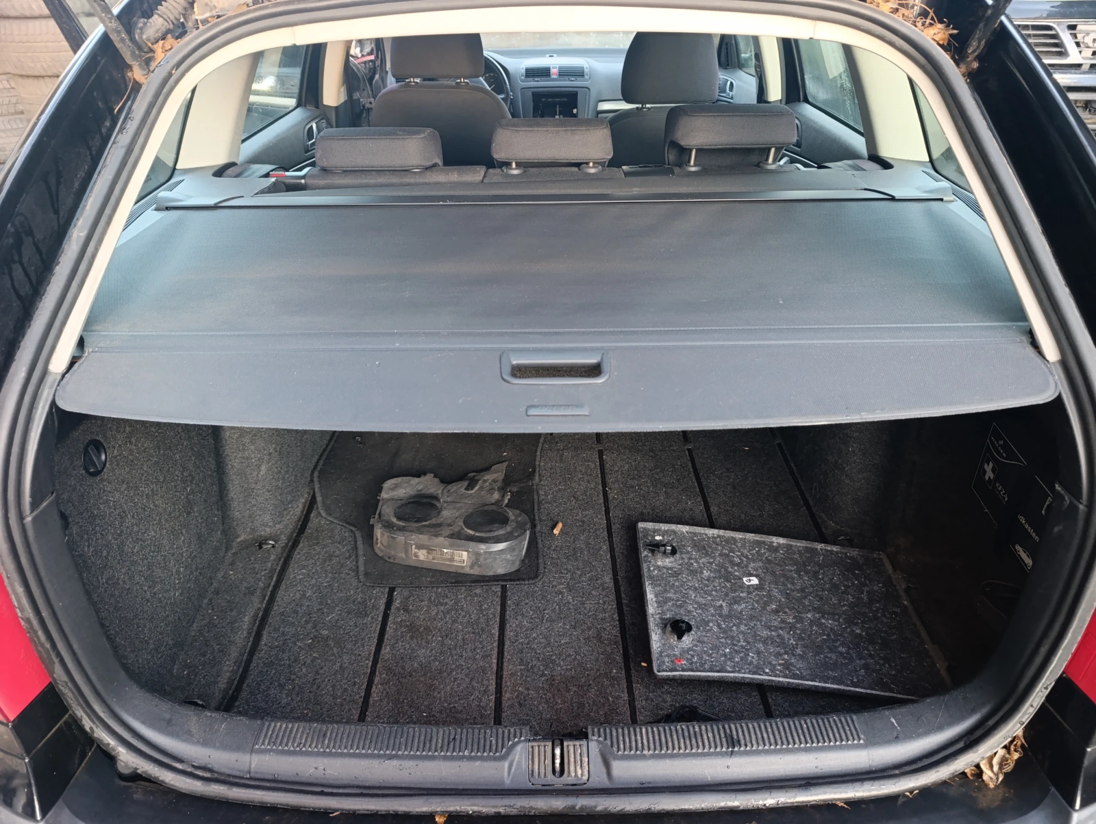 Skoda Octavia 2.0 TDI BKD, снимка 11 - Автомобили и джипове - 53537885