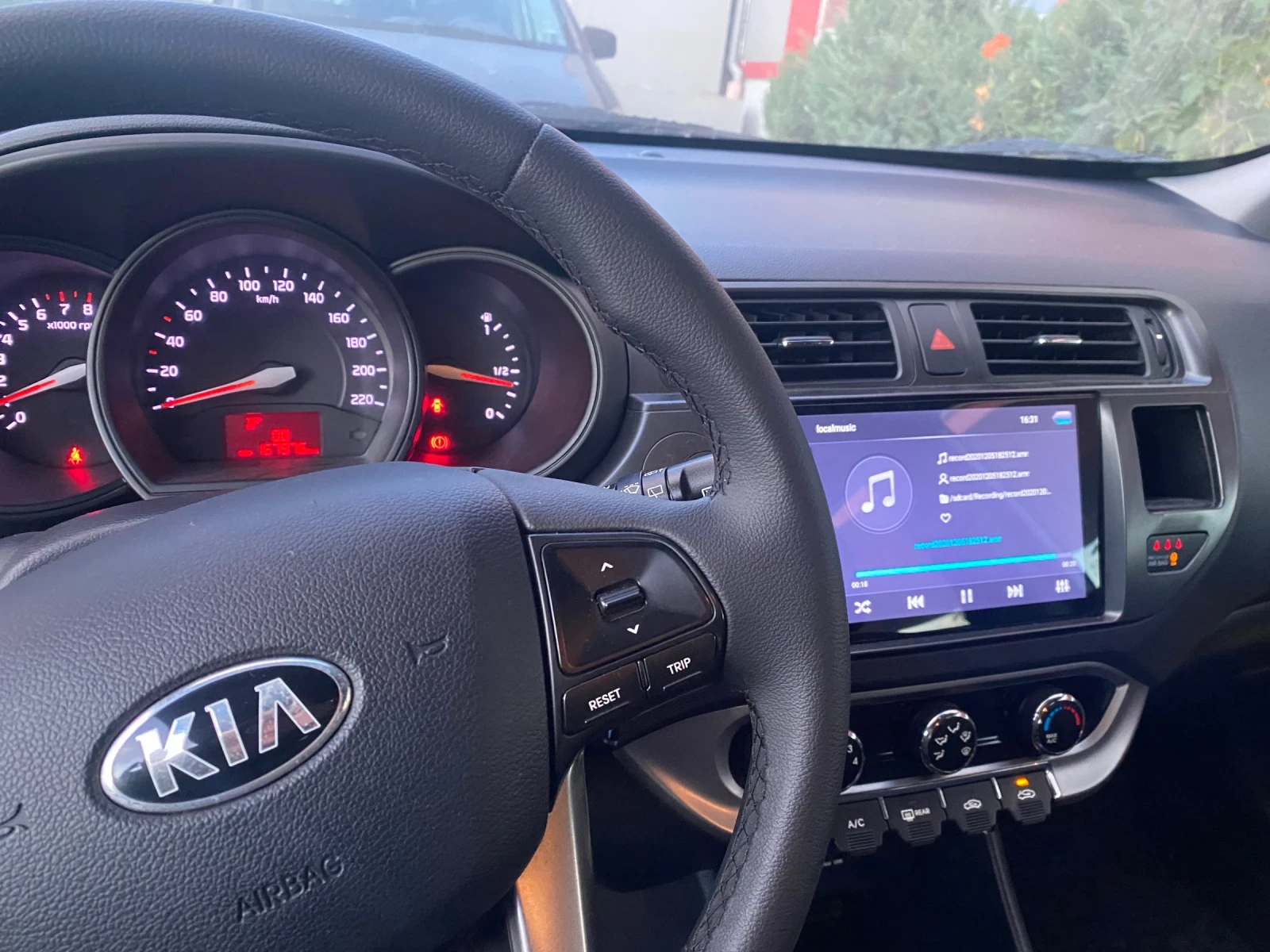 Kia Rio ������-��� | Mobile.bg � ����������� 5