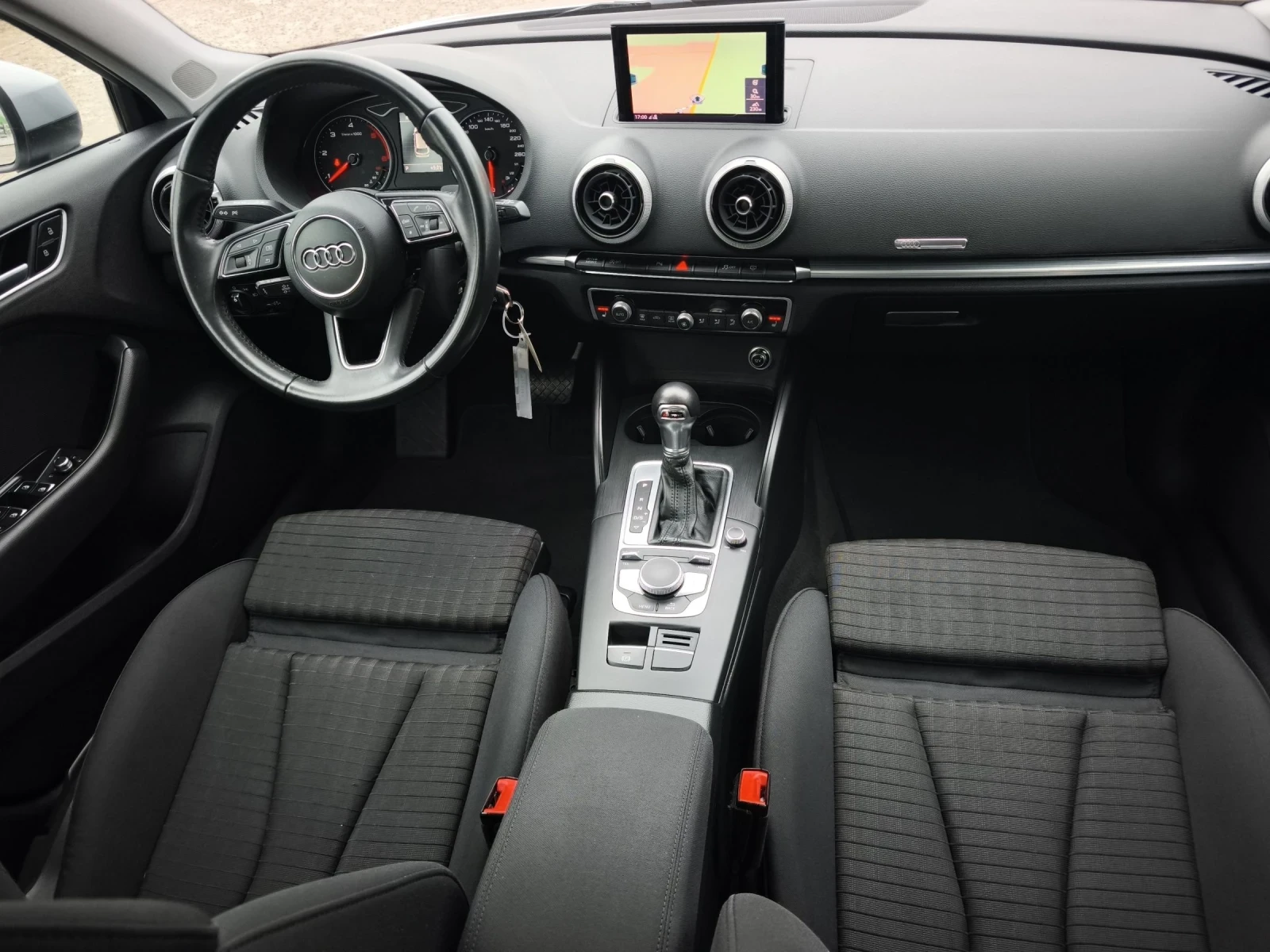 Audi A3 2.0TDI 150kc SPORT NEW !!! | Mobile.bg � ����������� 12