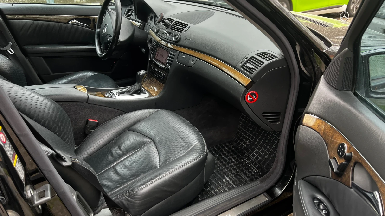 Mercedes-Benz E 500 ГАЗ, снимка 4 - Автомобили и джипове - 54000299