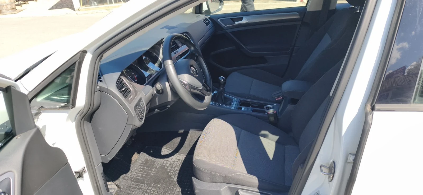 VW Golf, снимка 5 - Автомобили и джипове - 54121983