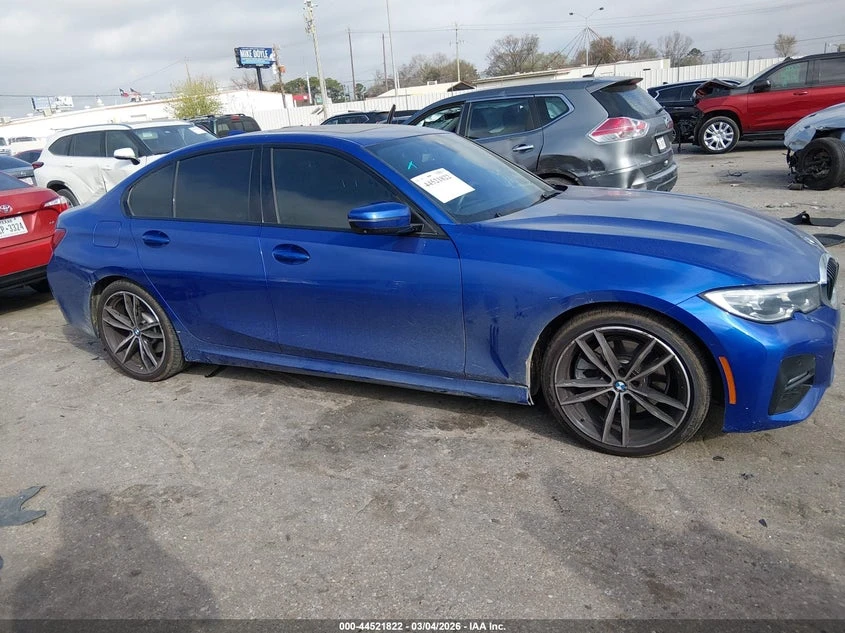 BMW 330 2.0l I, снимка 13 - Автомобили и джипове - 54527130