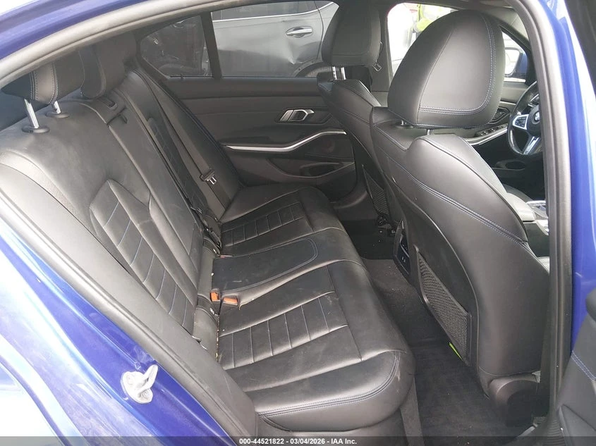 BMW 330 2.0l I, снимка 8 - Автомобили и джипове - 54527130