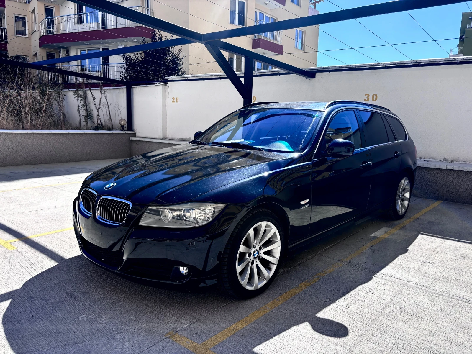 BMW 330 XDrive , снимка 6 - Автомобили и джипове - 55773295