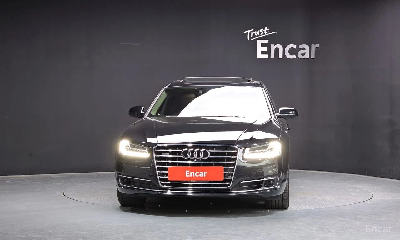 Audi A8 L 4.0T Quattro* DISTRONIC* МАСАЖ* 360 CAM* ХЕДЪП* , снимка 2 - Автомобили и джипове - 54917542