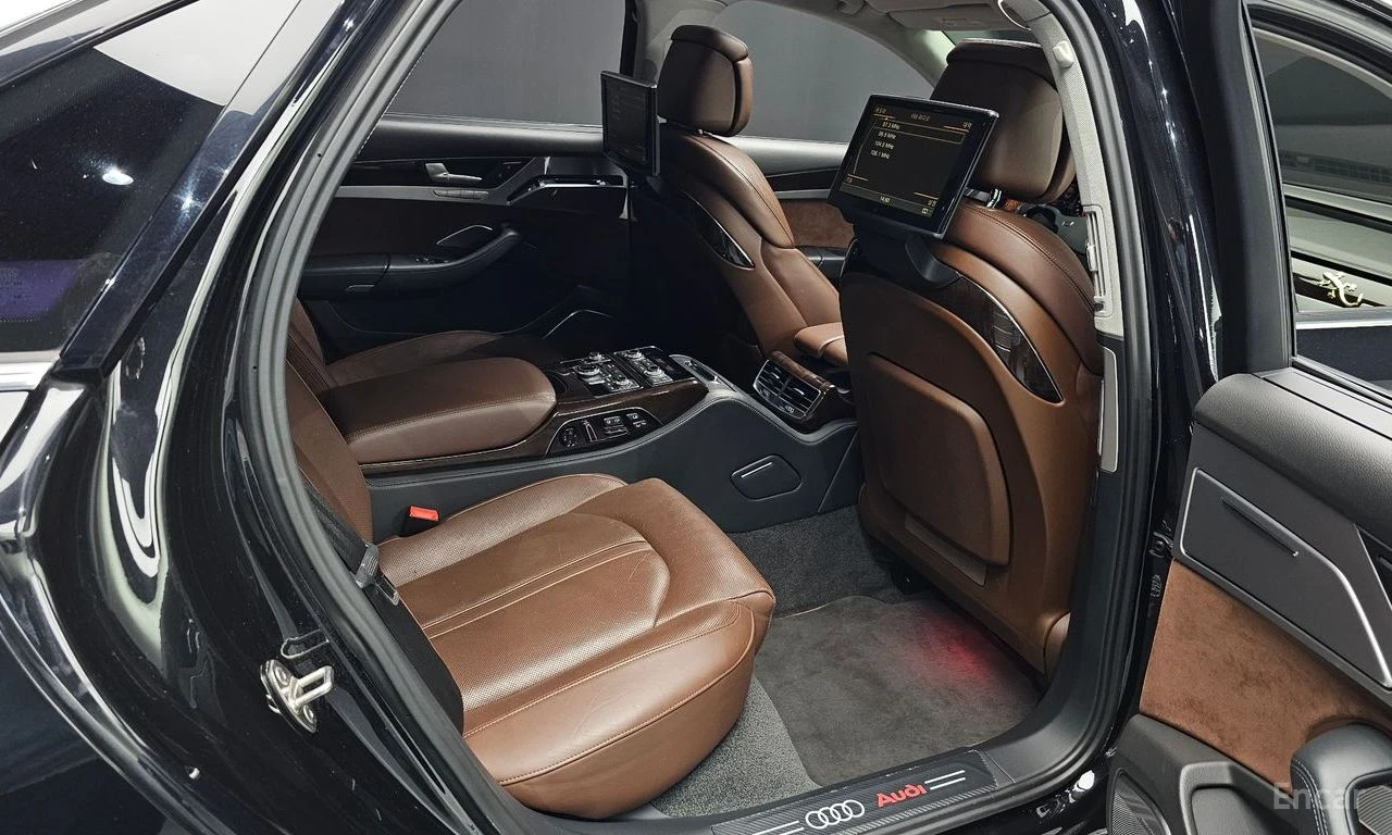 Audi A8 L 4.0T Quattro* DISTRONIC* МАСАЖ* 360 CAM* ХЕДЪП* , снимка 14 - Автомобили и джипове - 54917542