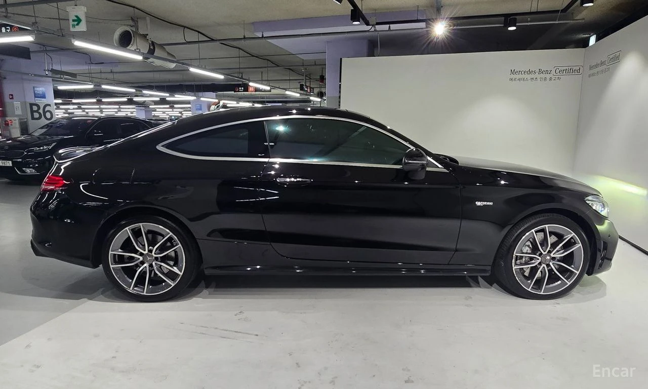 Mercedes-Benz C 43 AMG 4MATIC* BURMESTER* ДИСТРОНИК* LANE* ASSIST* 360КАМ, снимка 5 - Автомобили и джипове - 54931795