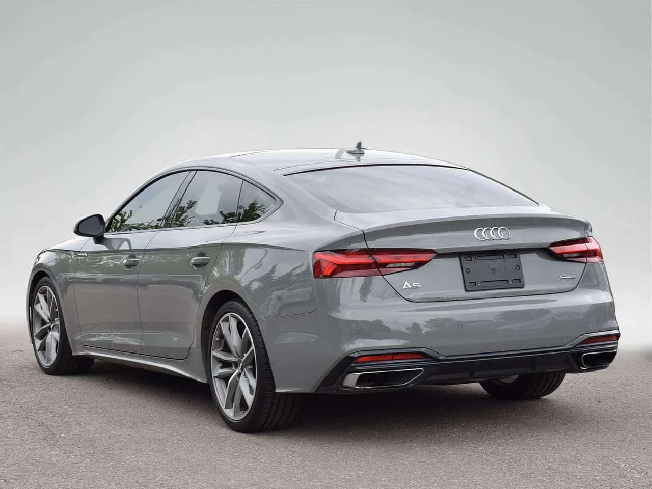 Audi A5 Sportback Quattro CARFAX, снимка 4 - Автомобили и джипове - 54969696
