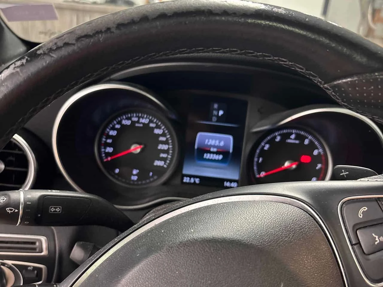 Mercedes-Benz C 300 * CARFAX * ЦЕНА ДО БГ, снимка 9 - Автомобили и джипове - 55180804