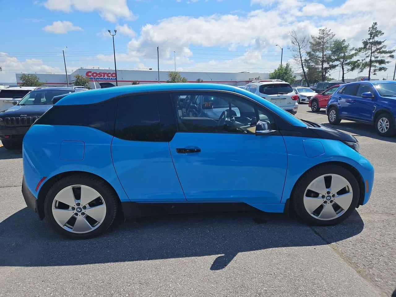 BMW i3 * 4dr HB w/Range Extender * CARFAX * , снимка 3 - Автомобили и джипове - 55591665