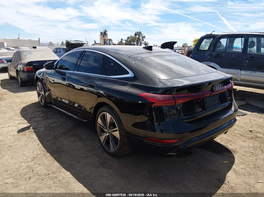 Audi A6 E-Tron Premium Plus, снимка 2 - Автомобили и джипове - 56521842