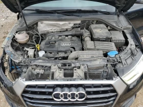 Audi Q3 Premium Plus* QUATTRO* Keyless* Пано* Памет* , снимка 11