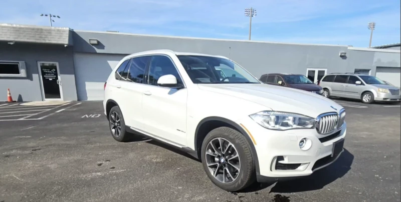 BMW X5 ПОДГРЕВ/ОБДУХВАНЕ/ПАНОРАМА/КАМЕРИ/КЕYLESS, снимка 3 - Автомобили и джипове - 48542775