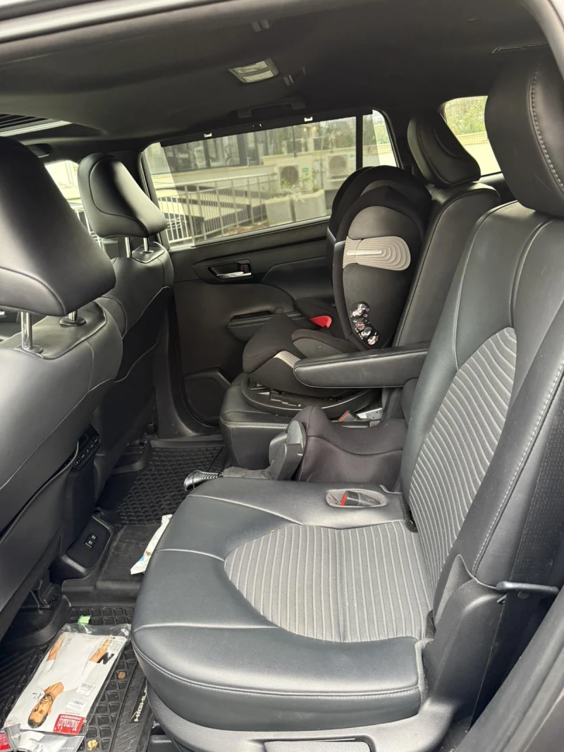 Toyota Highlander, снимка 6 - Автомобили и джипове - 52481908