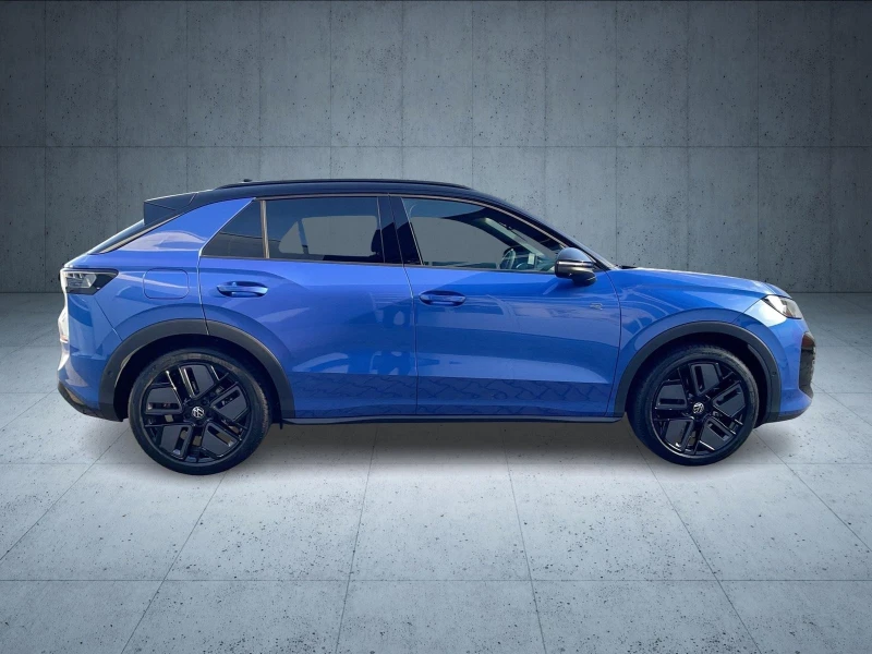 VW T-Roc 1.5 eTSI FACELIFT R-LINE HEAD UP MATRIX, снимка 4 - Автомобили и джипове - 52870229