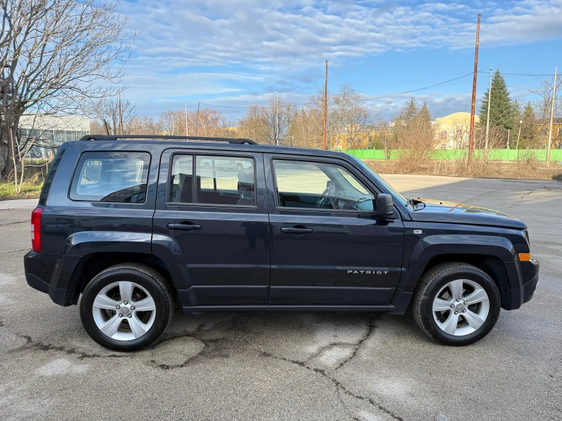 Jeep Patriot 2.4i / 4x4 / FACELIFT, снимка 5 - Автомобили и джипове - 53113582
